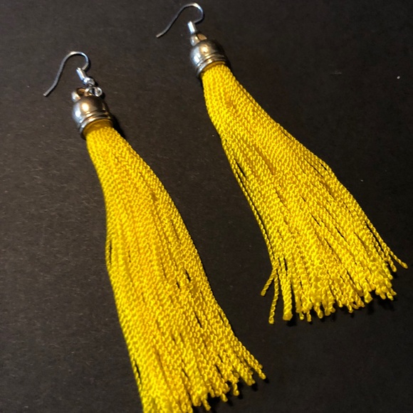 EARRINGS 🍄🌺💕 - Picture 3 of 4